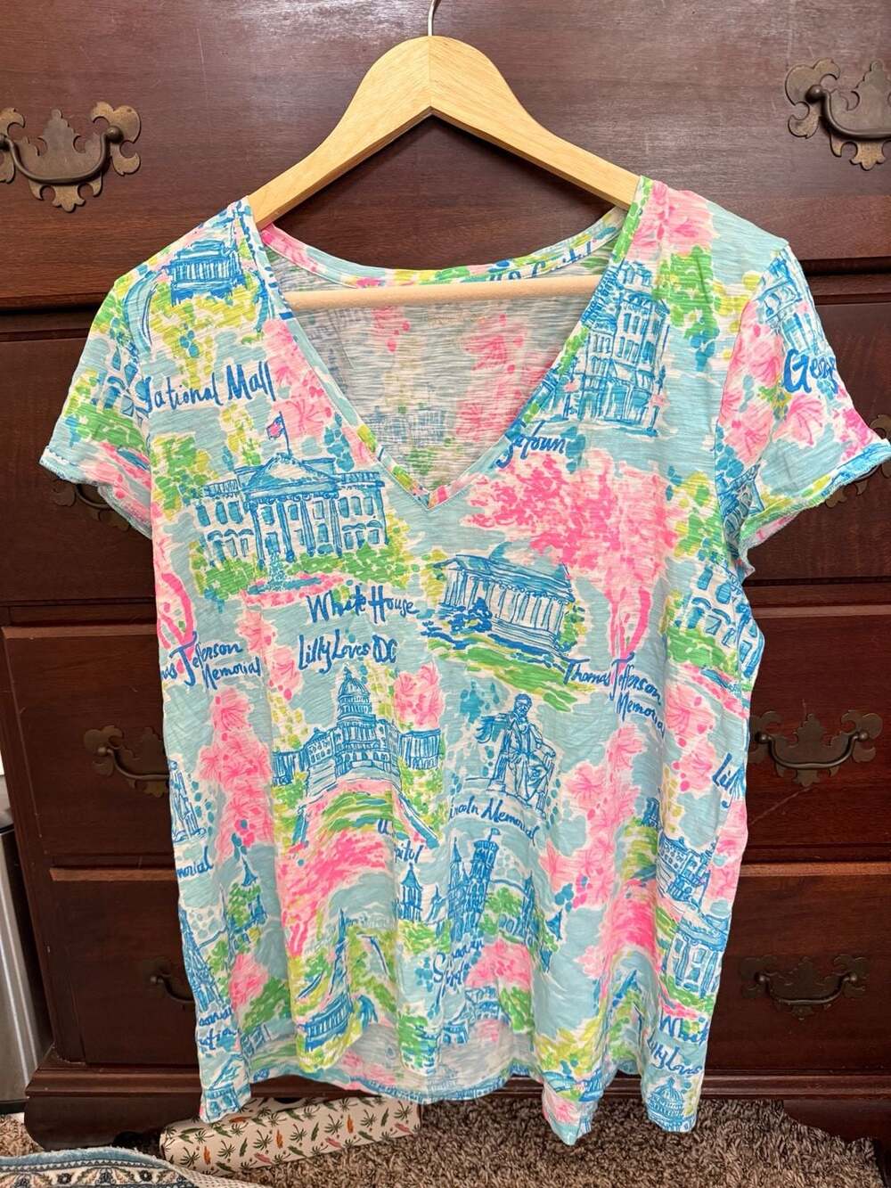 Lilly Pulitzer Etta Short Sleeve V-Neck Top Washington DC Print